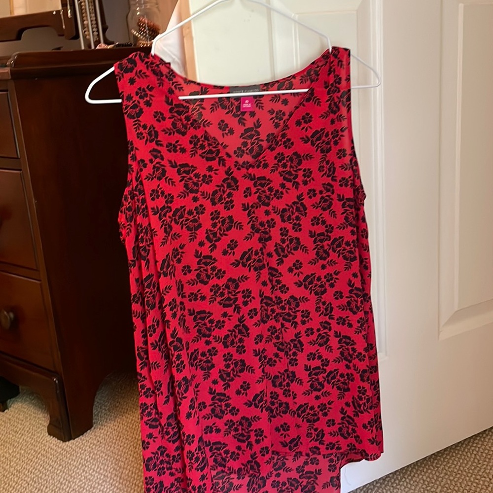 Sleeveless tank top